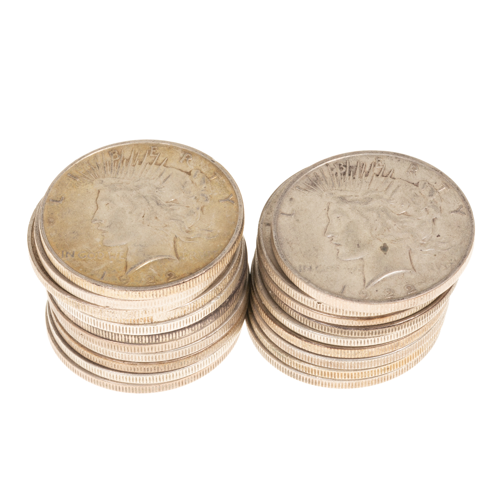 A ROLL OF MINT MARKED PEACE DOLLARS 2e902c
