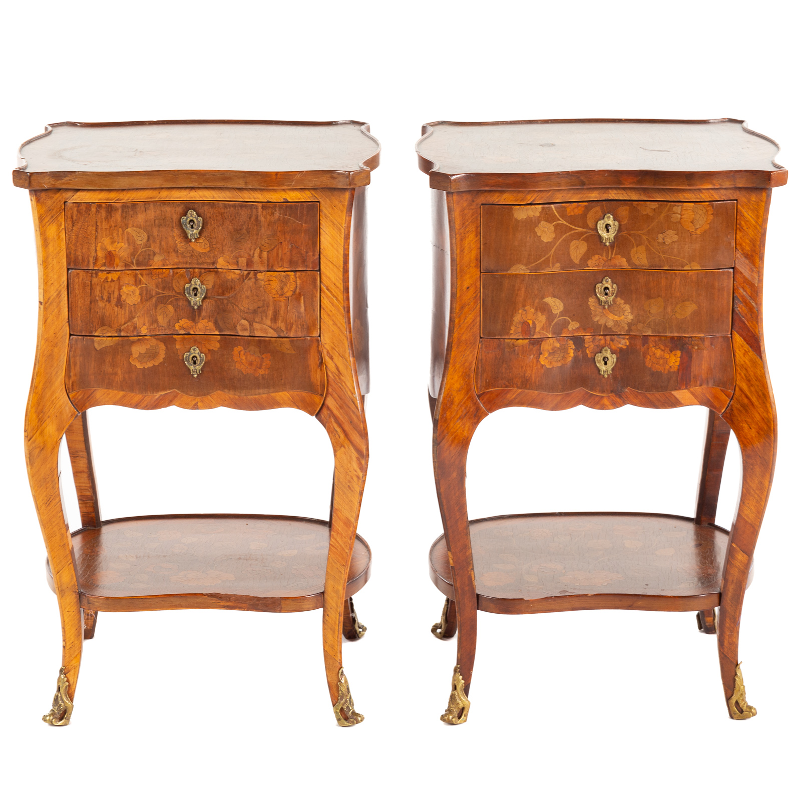 A PAIR OF LOUIS XV STYLE MARQUETRY 2e90b3