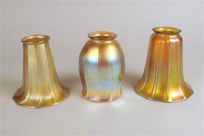 Group of three iridescent glass 4a81b