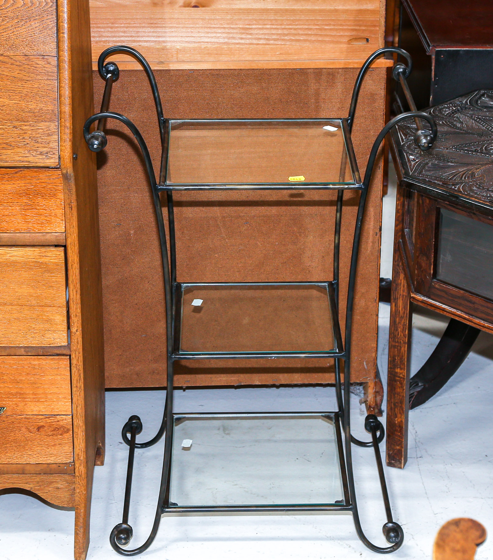 THREE-TIER IRON BATHROOM STAND