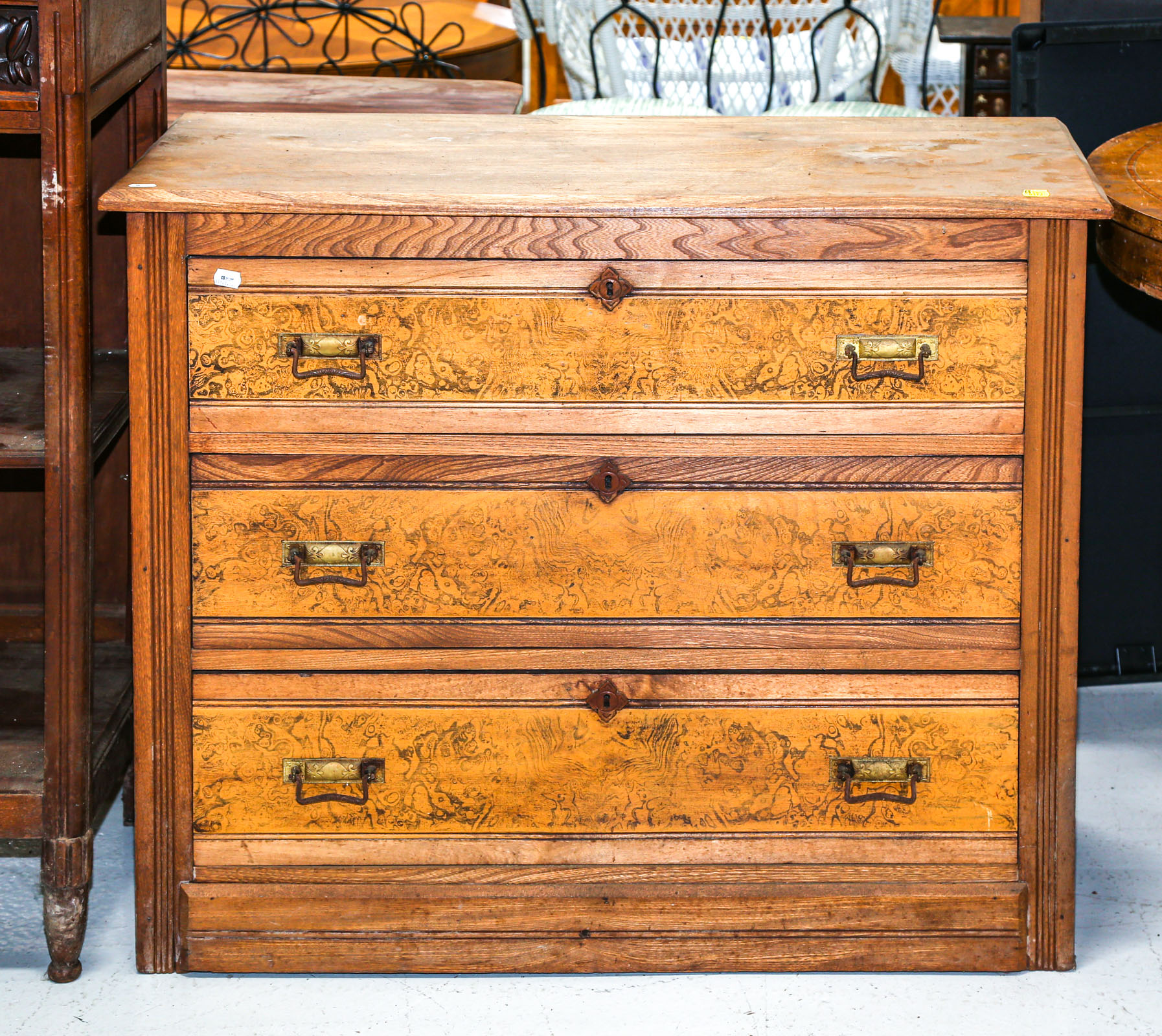 AMERICAN EASTLAKE STYLE CHEST OF