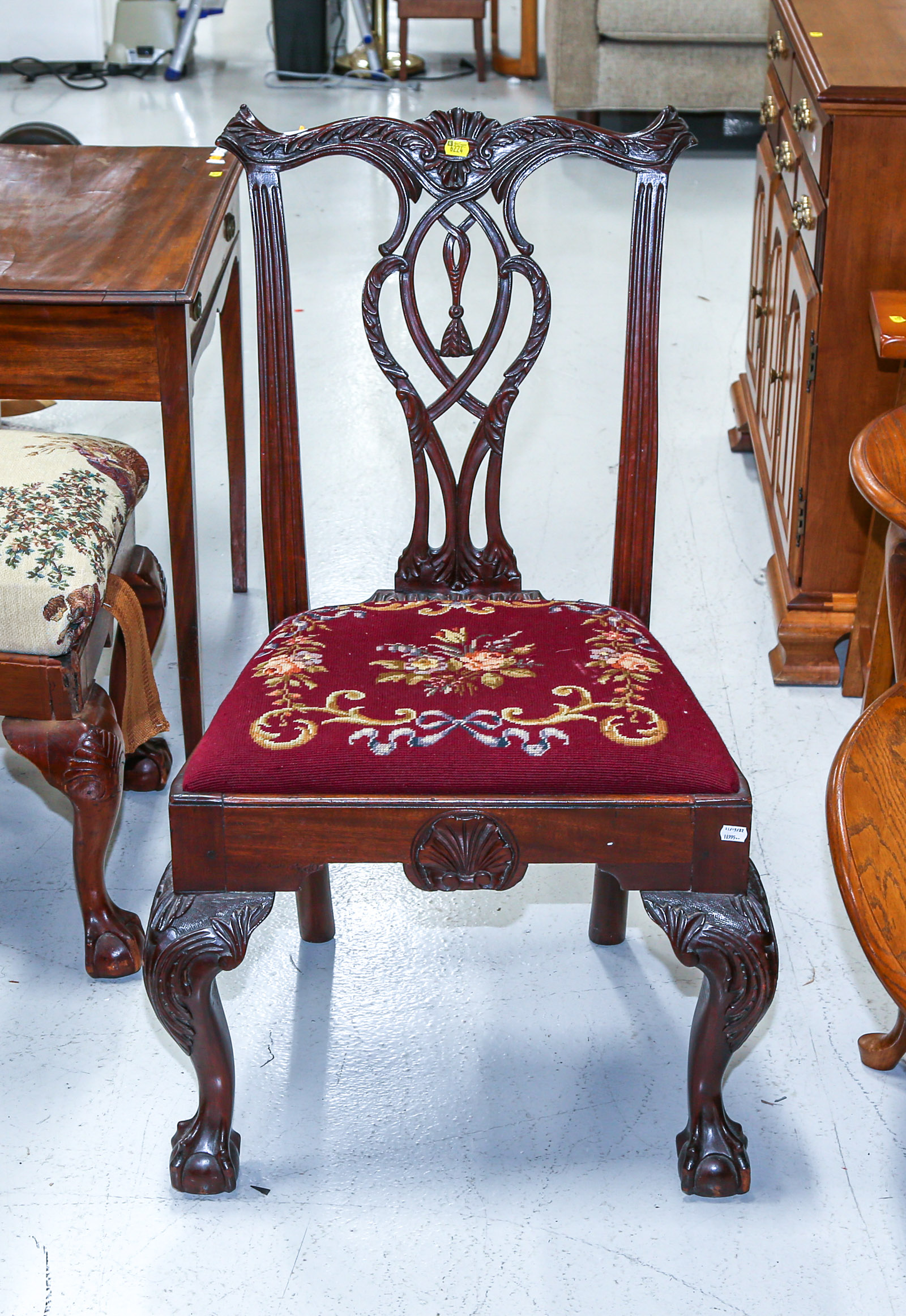 AMERICAN CHIPPENDALE STYLE MAHOGANY