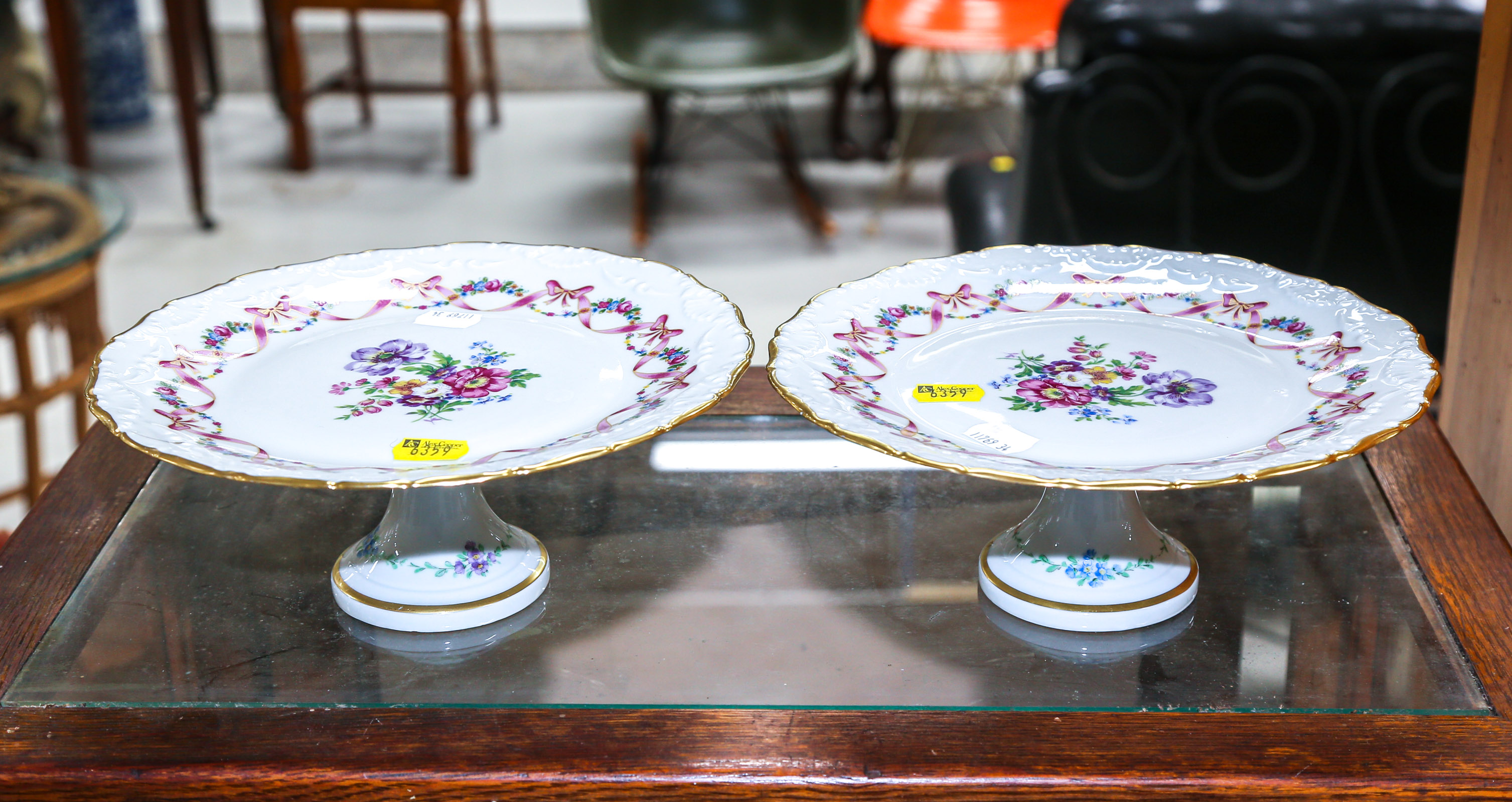 A PAIR OF LIMOGES COMPOTES Mid 20th 2e9326