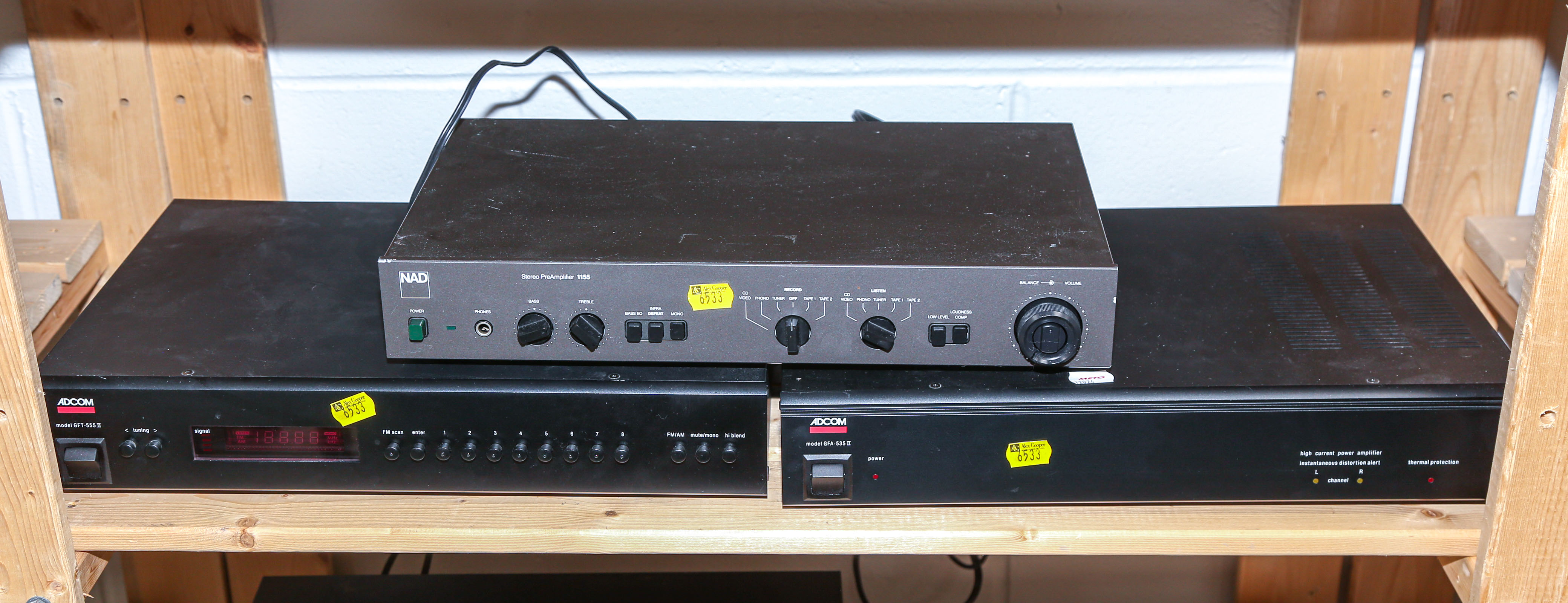 NAD 1155 PREAMP & ADCOM GFT-555II