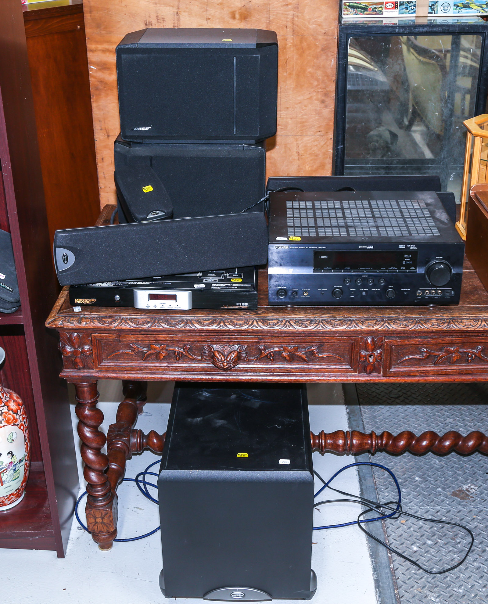 ASSORTED STEREO EQUIPMENT Including
