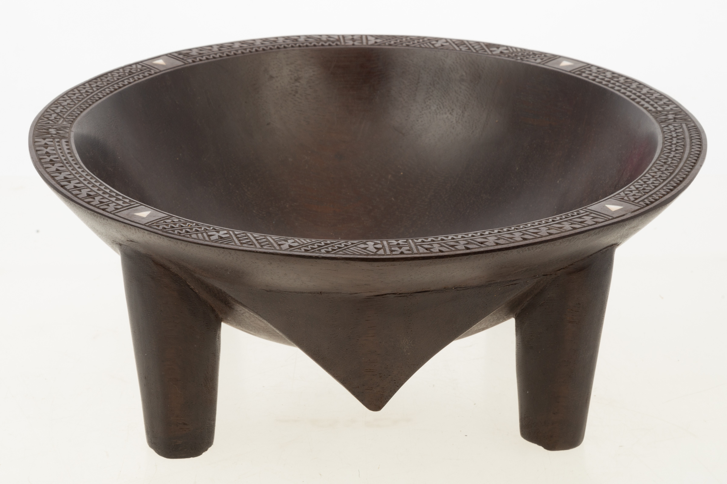 OCEANIC CARVED FOOTED BOWL With