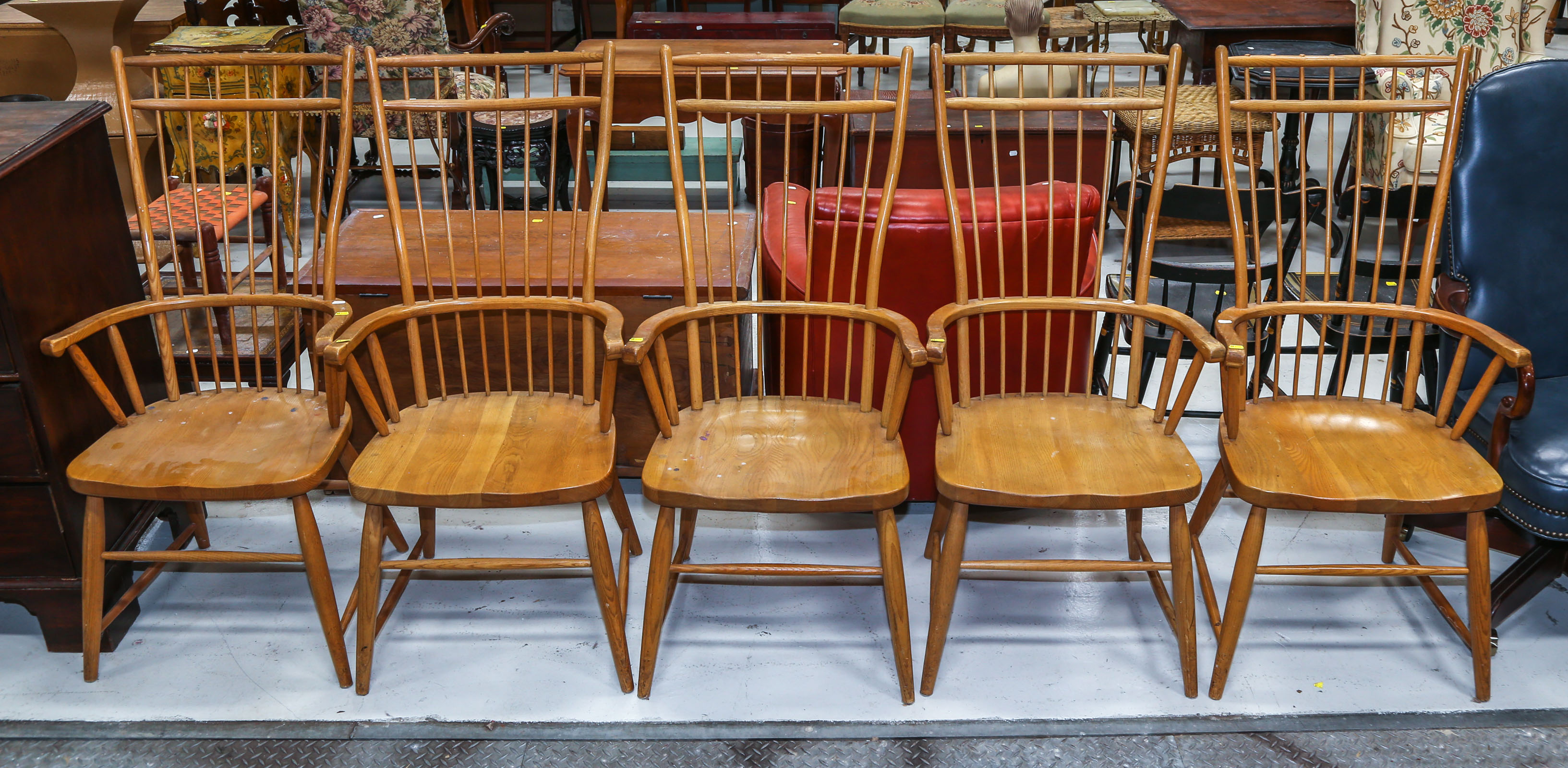 SET OF FIVE CONTEMPORARY WINDSOR