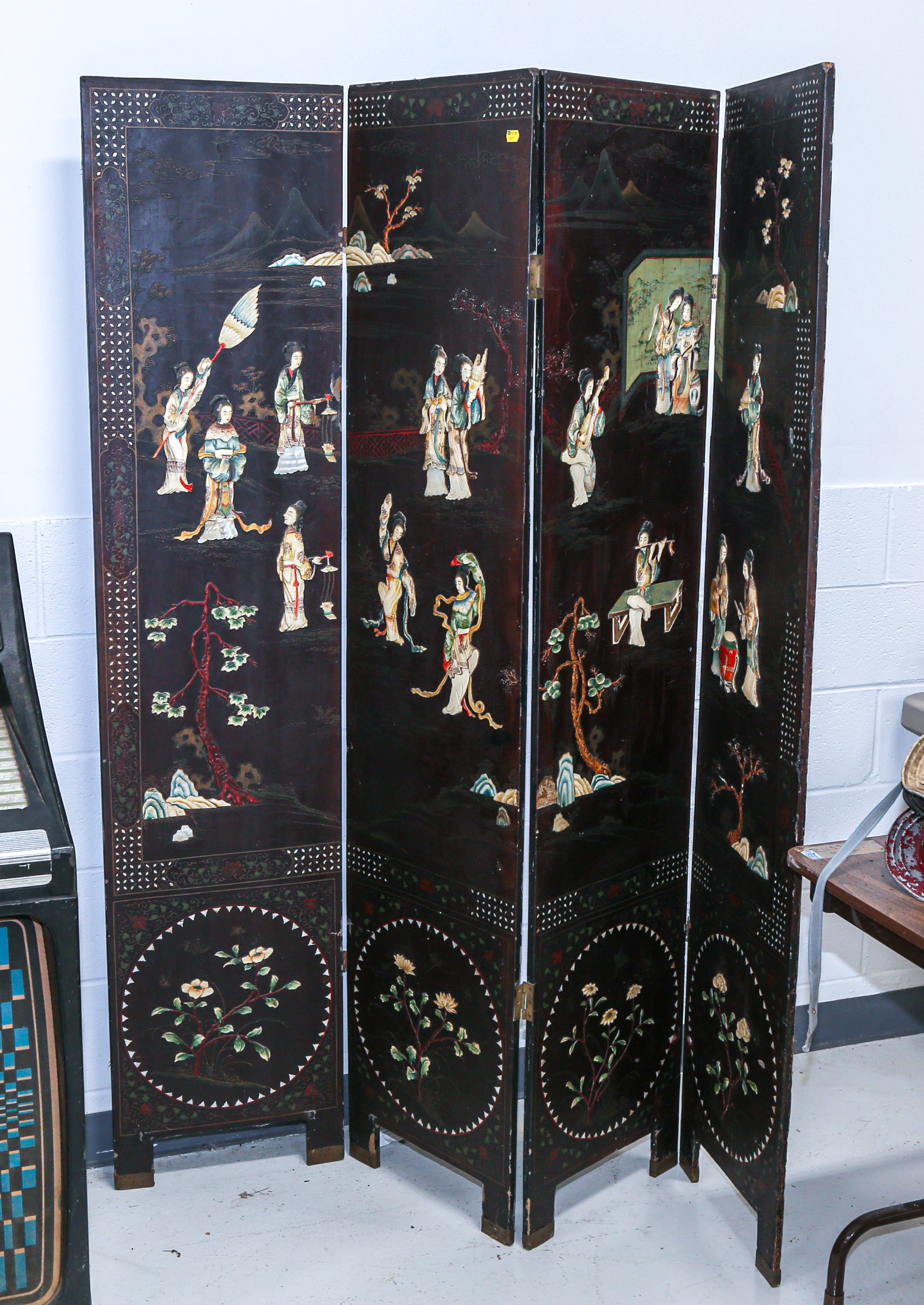 CHINESE FOUR PANEL SCREEN 20th 2e96f9