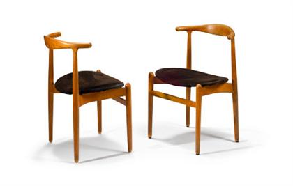 HANS WEGNER  (danish 1914-2007)  Pair