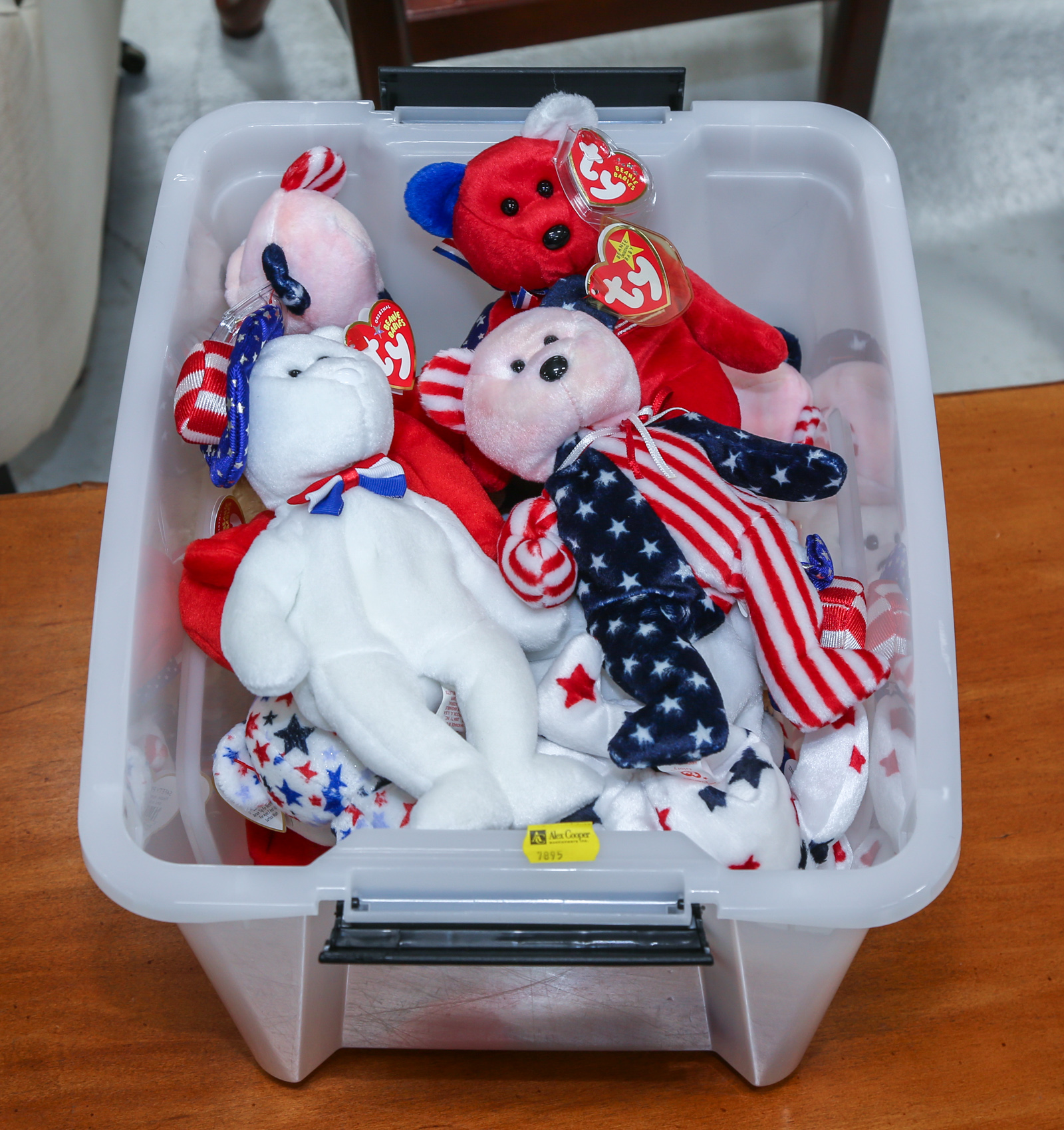 BIN OF 19 FOURTH OF JULY BEANIE