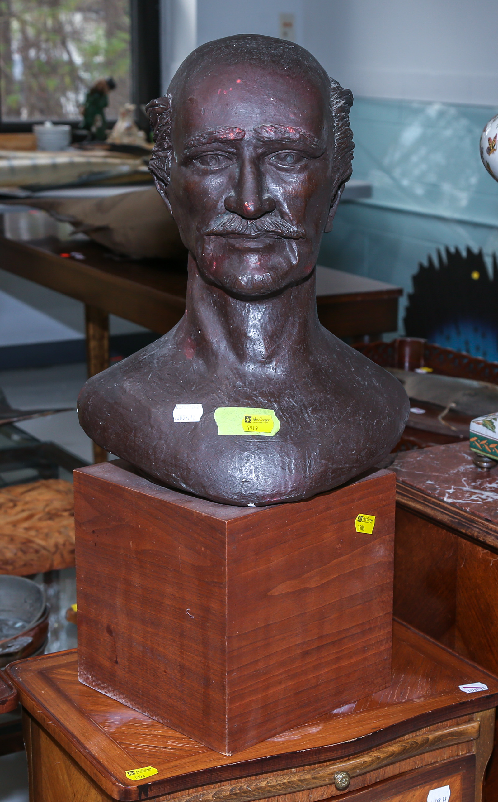 PLASTER BUST OF A MAN Unsigned.