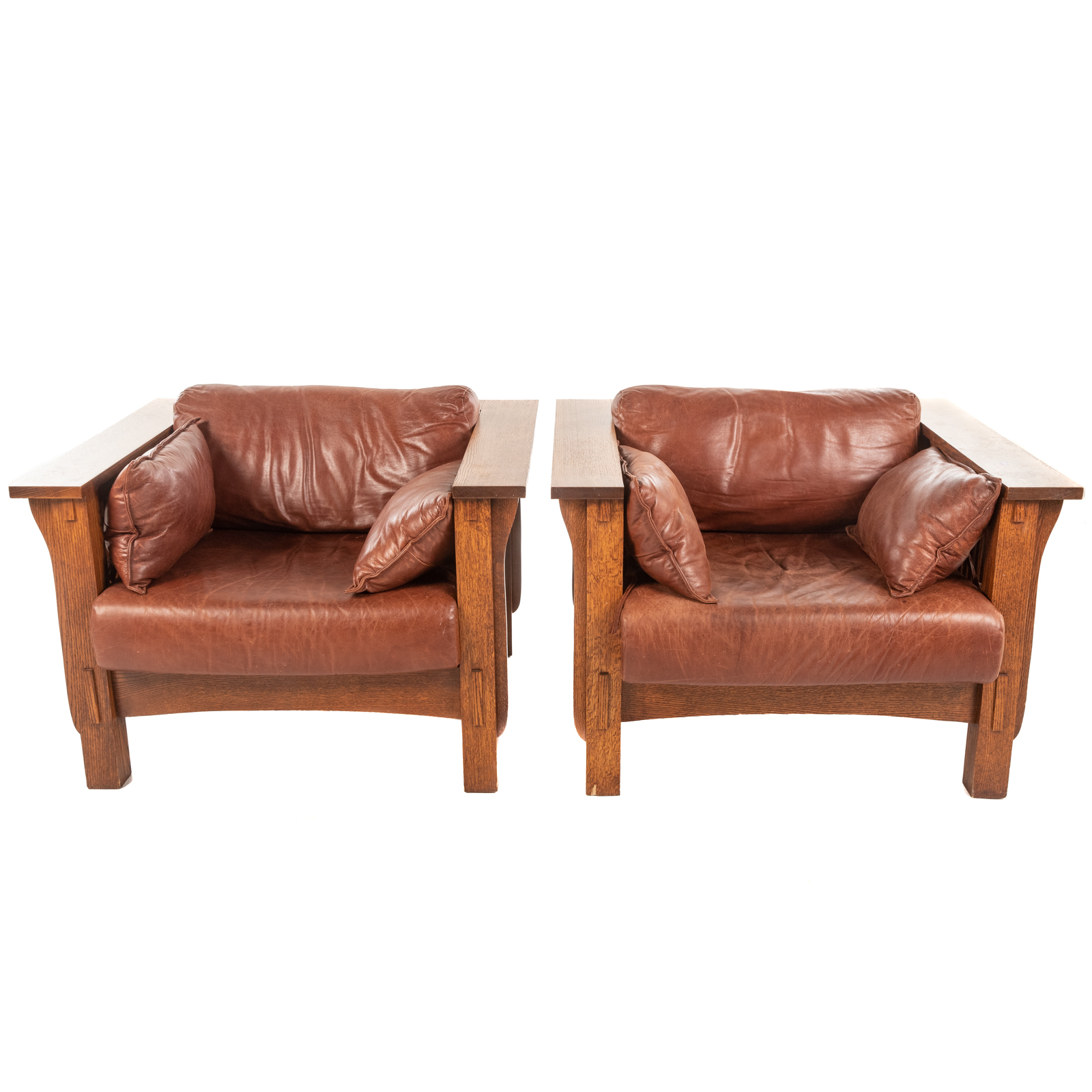 A PAIR OF STICKLEY STYLE OAK MISSION 2e9906