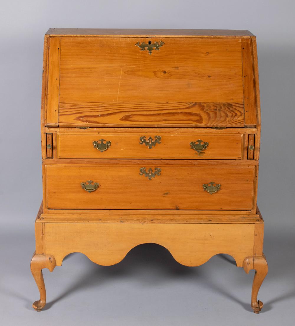 QUEEN ANNE PINE SLANT FRONT BUREAU