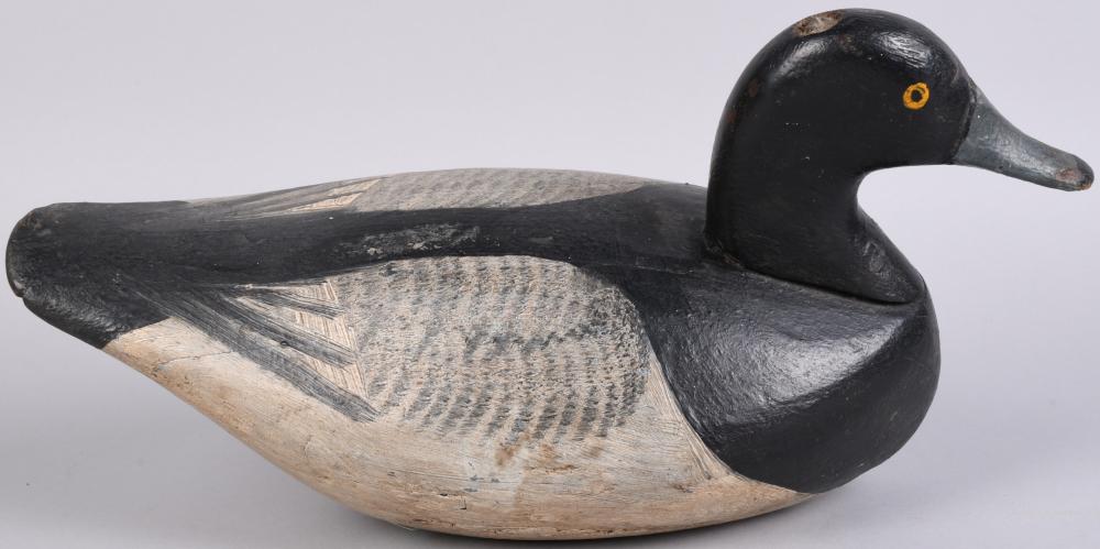 EARLY BLUEBILL DUCK DECOY ATTRIBUTED 2ec0dd