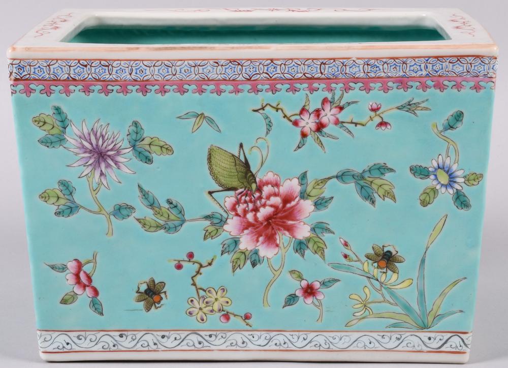 CHINESE FAMILLE ROSE RECTANGULAR