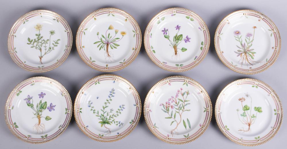 EIGHT ROYAL COPENHAGEN FLORA DANICA  2ec14b