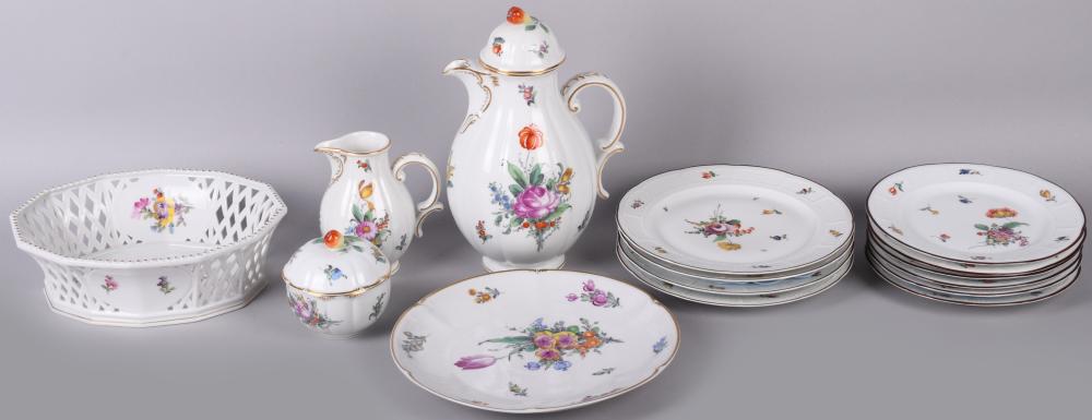 NYMPHENBURG TEA SET AND OTHER PIECESNYMPHENBURG