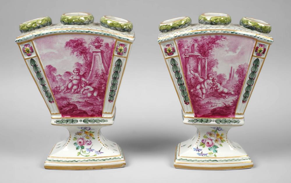 PAIR OF FRENCH TULIP VASES WITH 2ec224