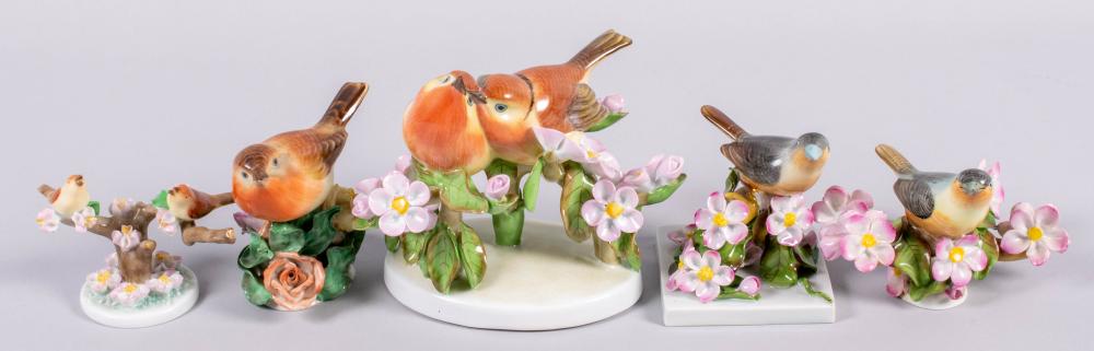 GROUP OF FIVE HEREND PORCELAIN