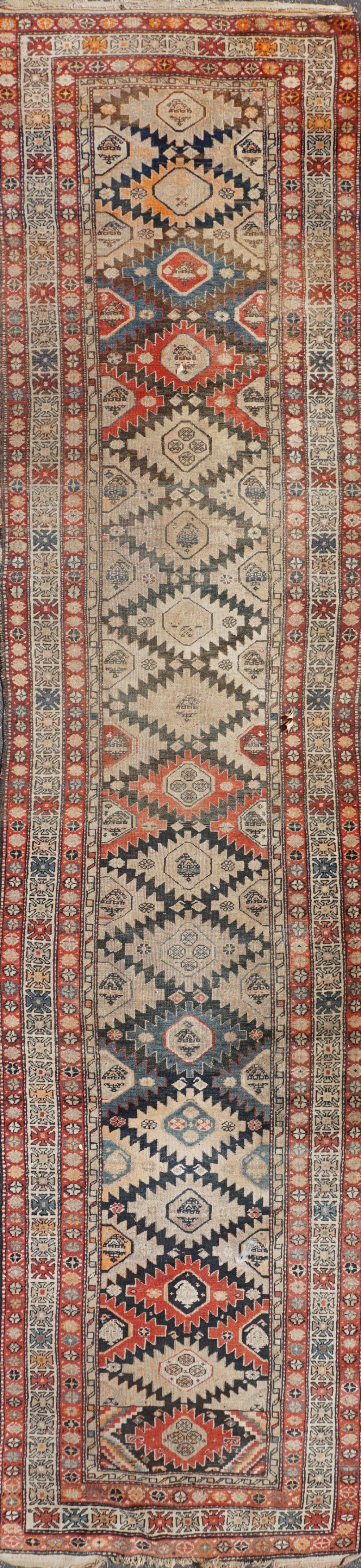 ANTIQUE CAUCASIAN HAND KNOTTED