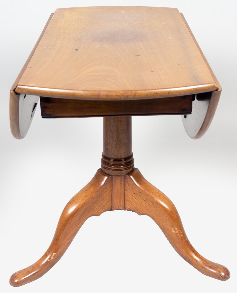 CHIPPENDALE MAHOGANY DROP-LEAF