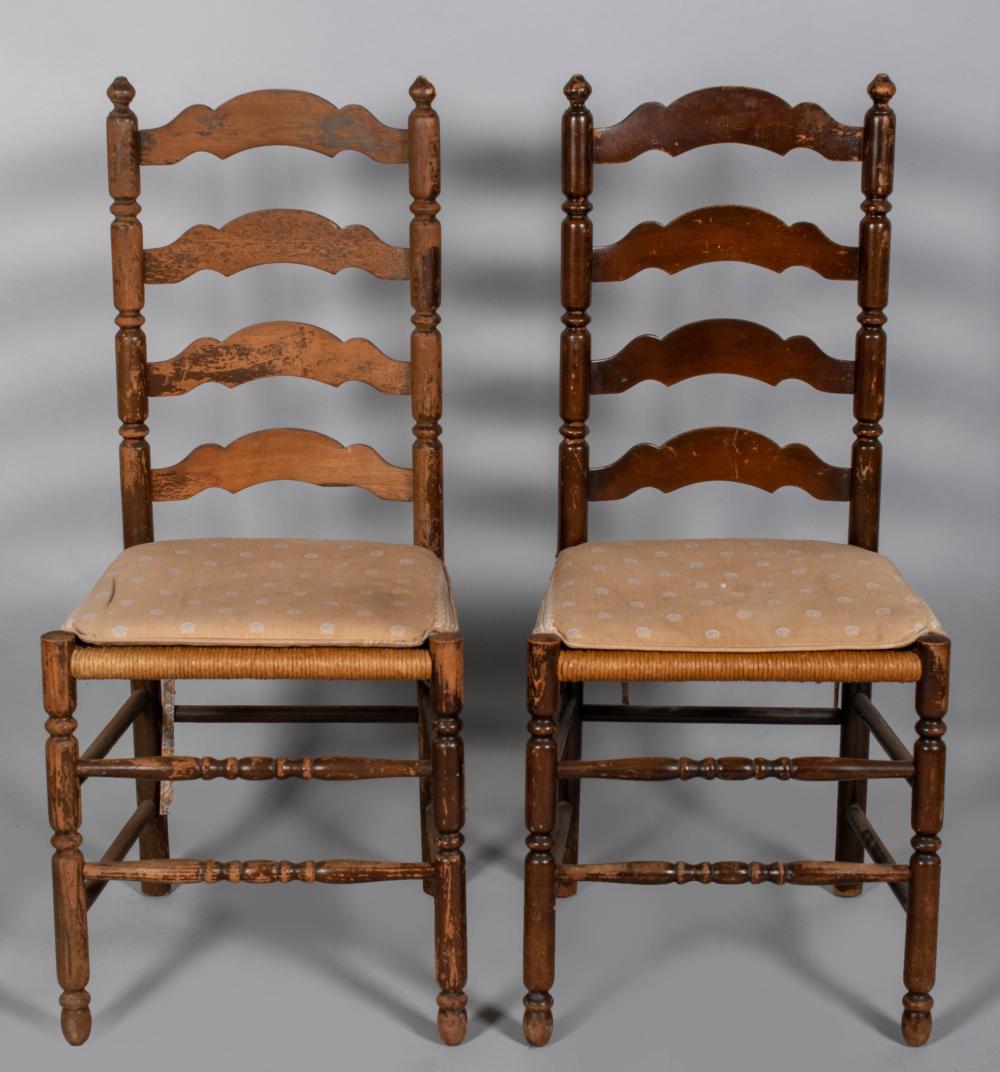 PAIR OF COUNTRY ENGLISH BROWN PAINTED 2ec49a