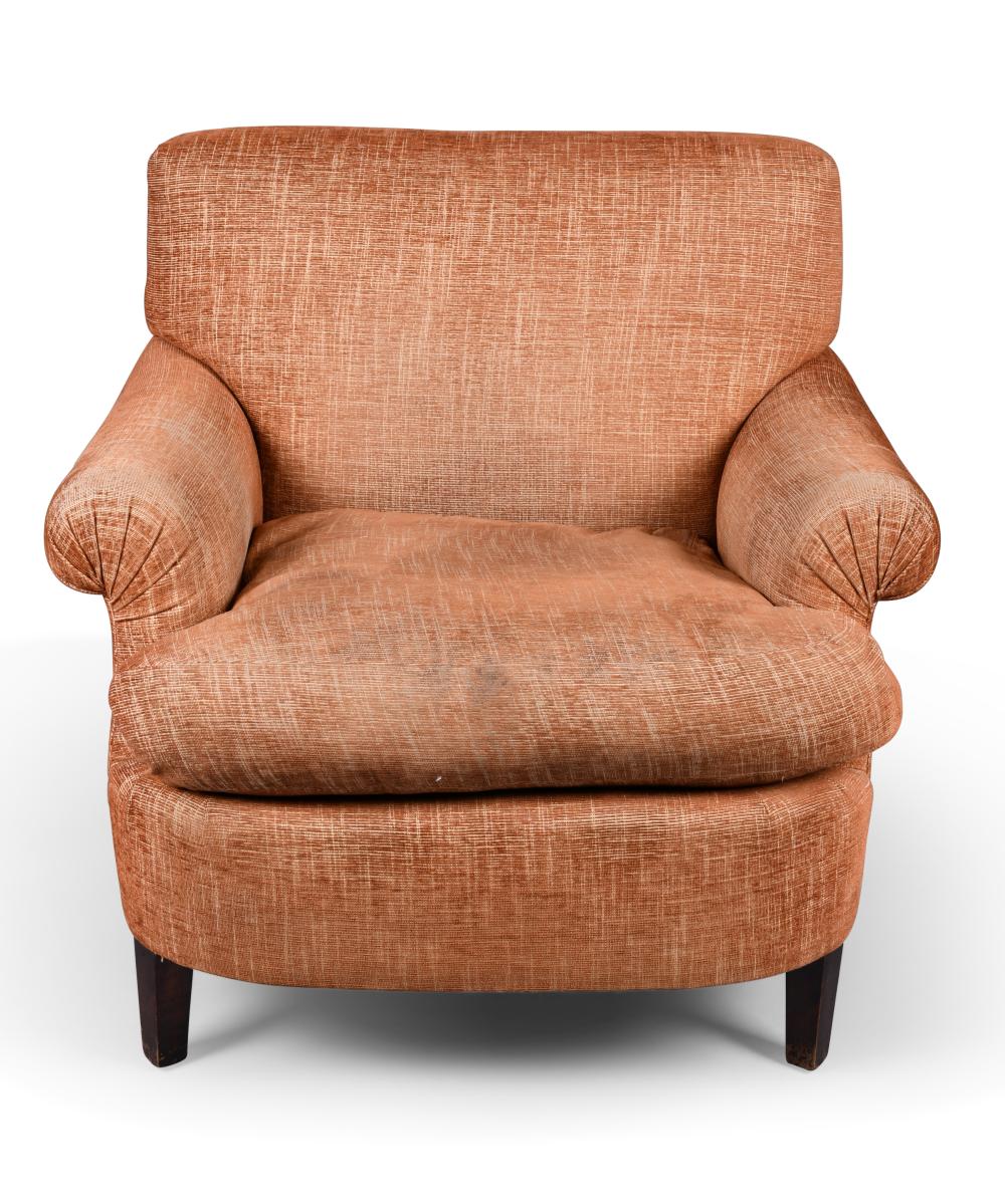 CONTEMPORARY UPHOLSTERED CLUB CHAIR 2ec4e4