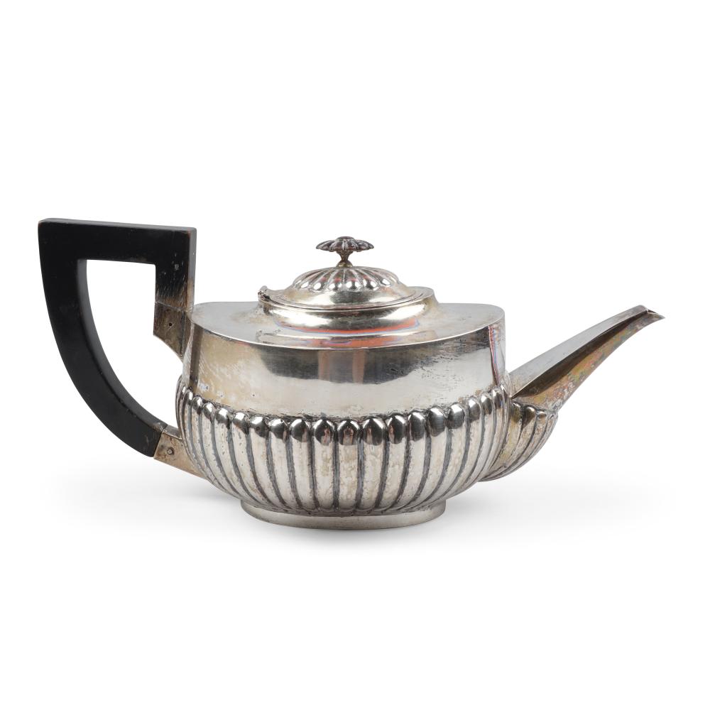 .800 SILVER GEORGIAN STYLE TEAPOT