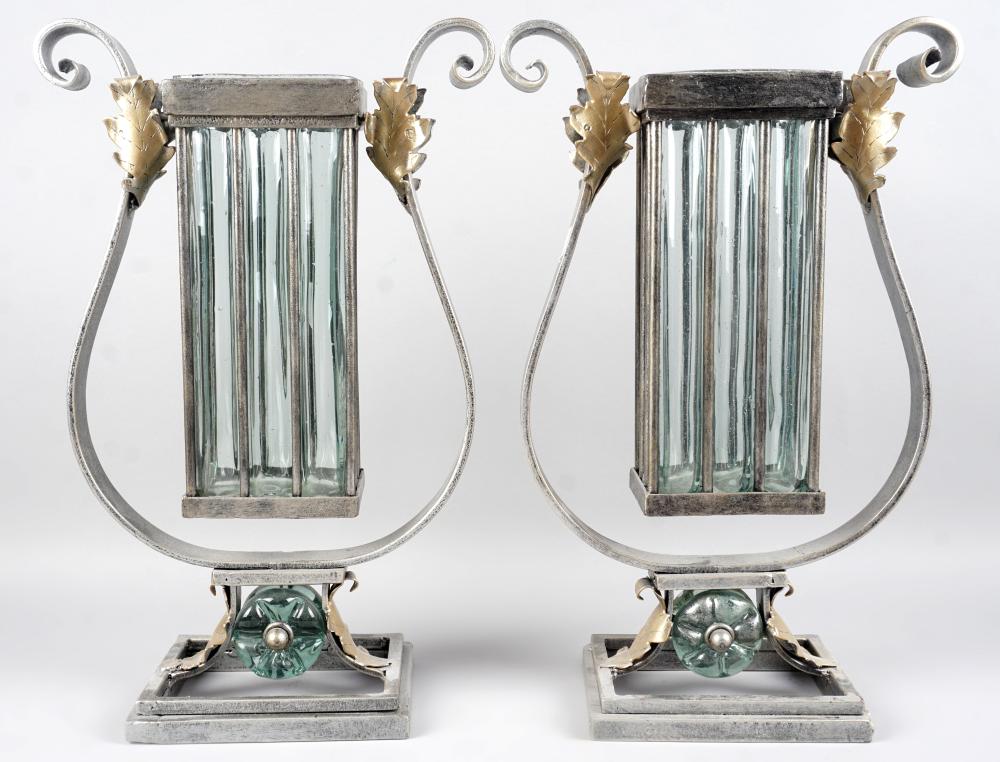 PAIR OF SILVERED METAL AND PARCEL GILT 2ec532