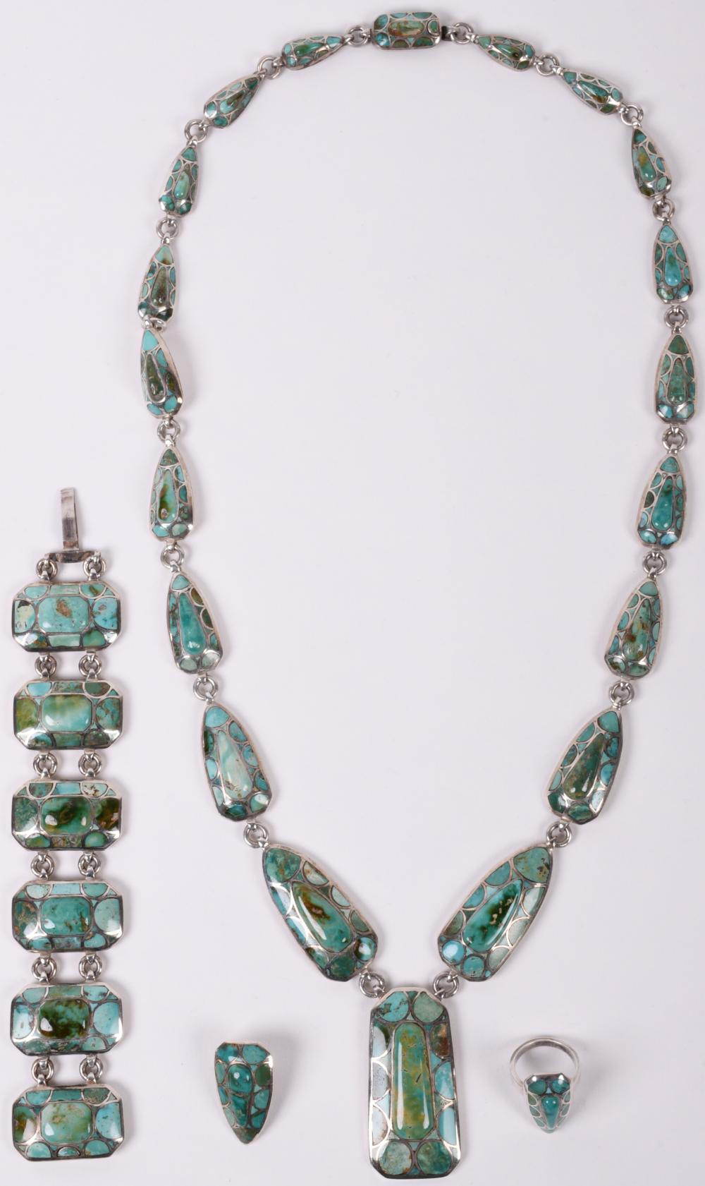 SUITE OF TURQUOISE AND SILVER ADORNMENTSSUITE 2ec5a4