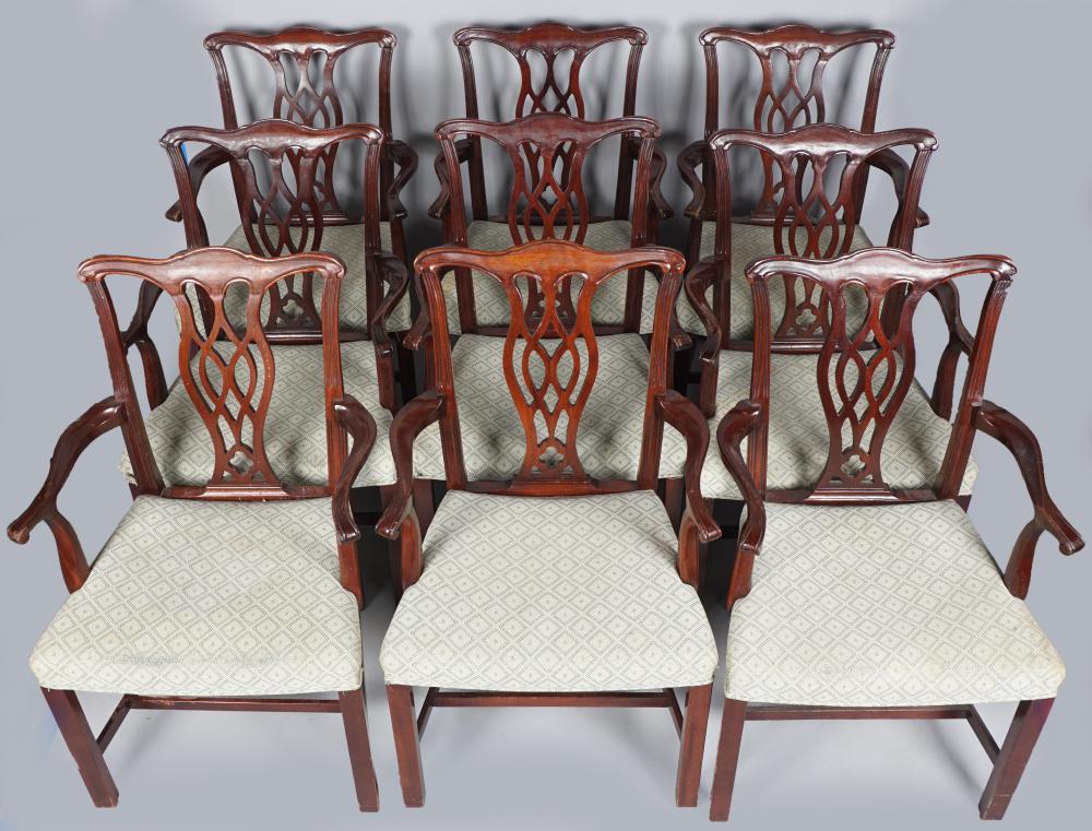 SET OF NINE GEORGE III MAHOGANY 2ec5fd