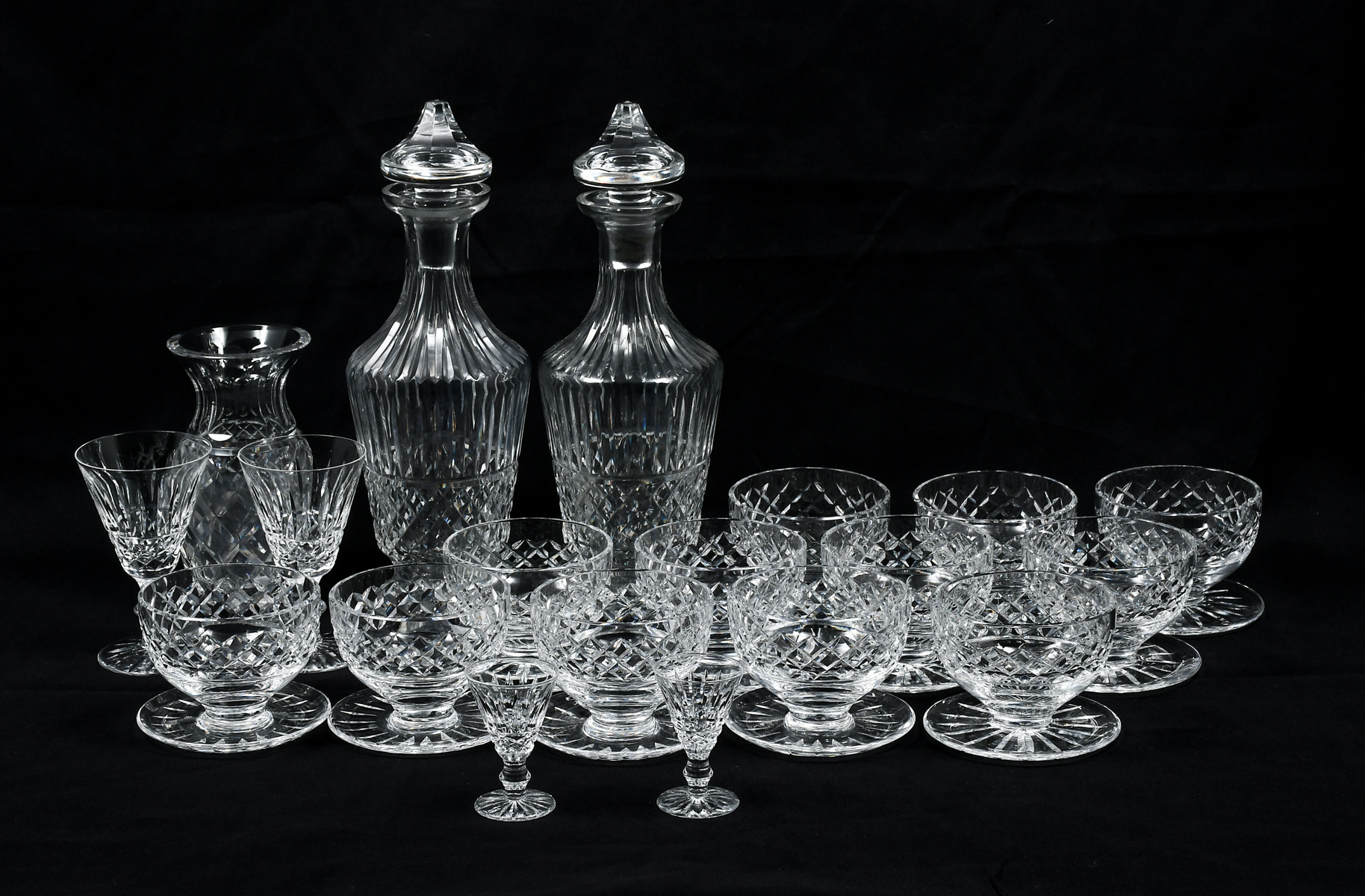 19-PC. WATERFORD MAEVE CRYSTAL COLLECTION: