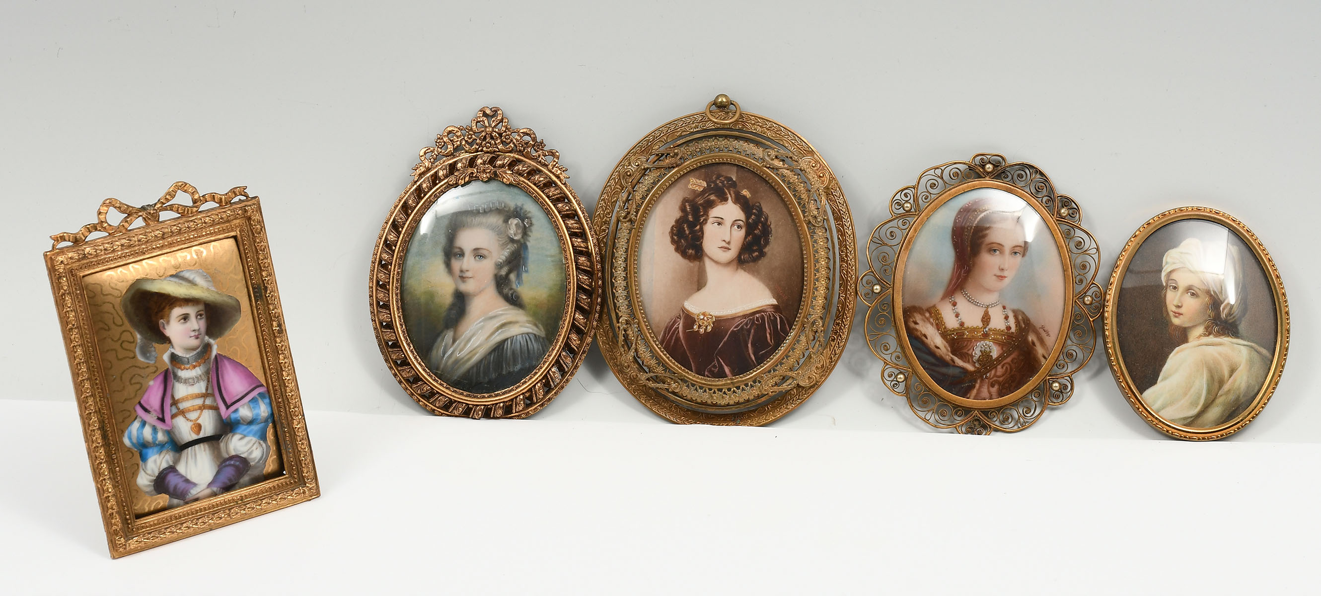 FIVE-PIECE MINIATURE PORTRAIT PAINTING