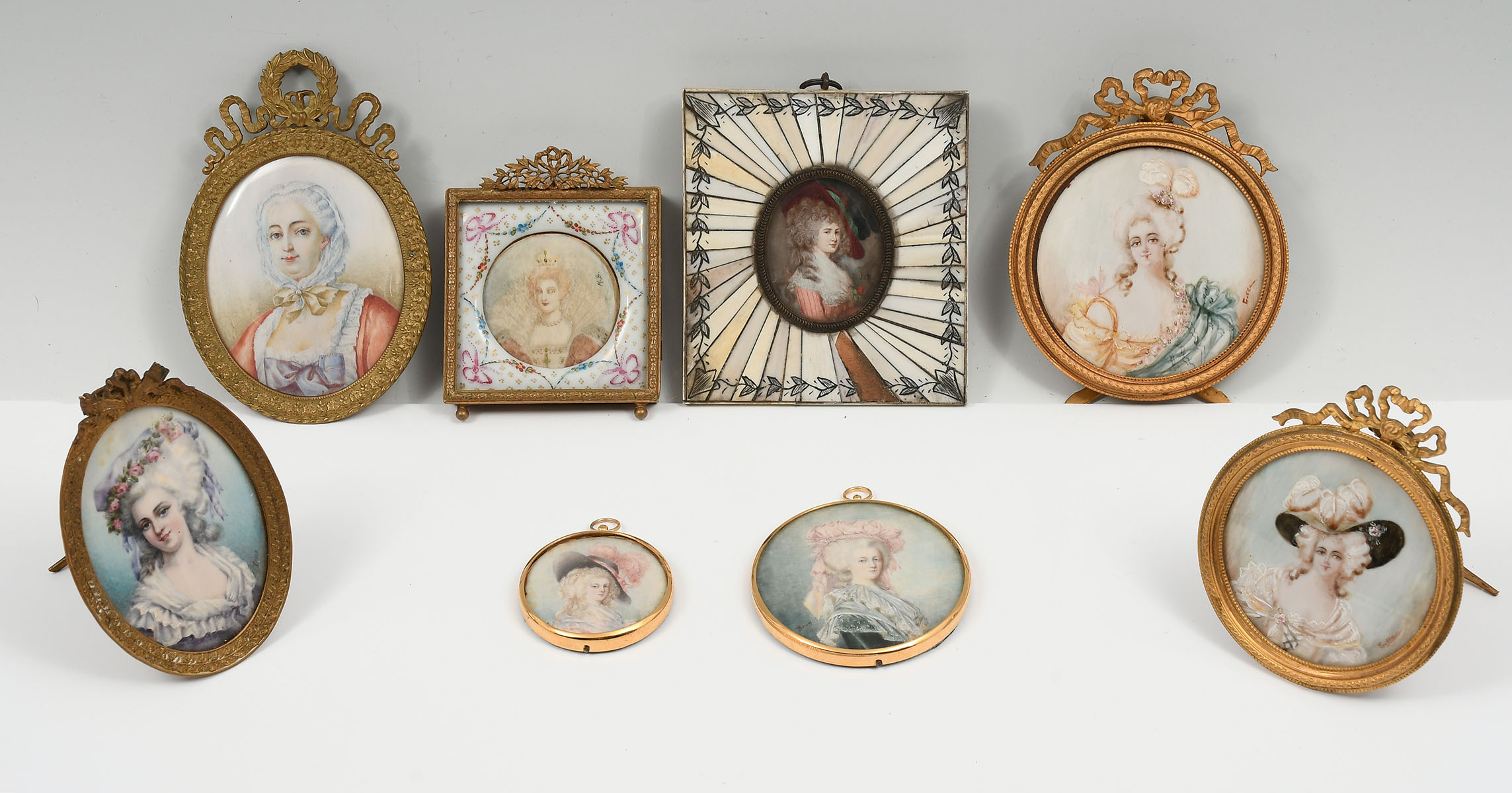 EIGHT-PIECE MINIATURE PORTRAIT