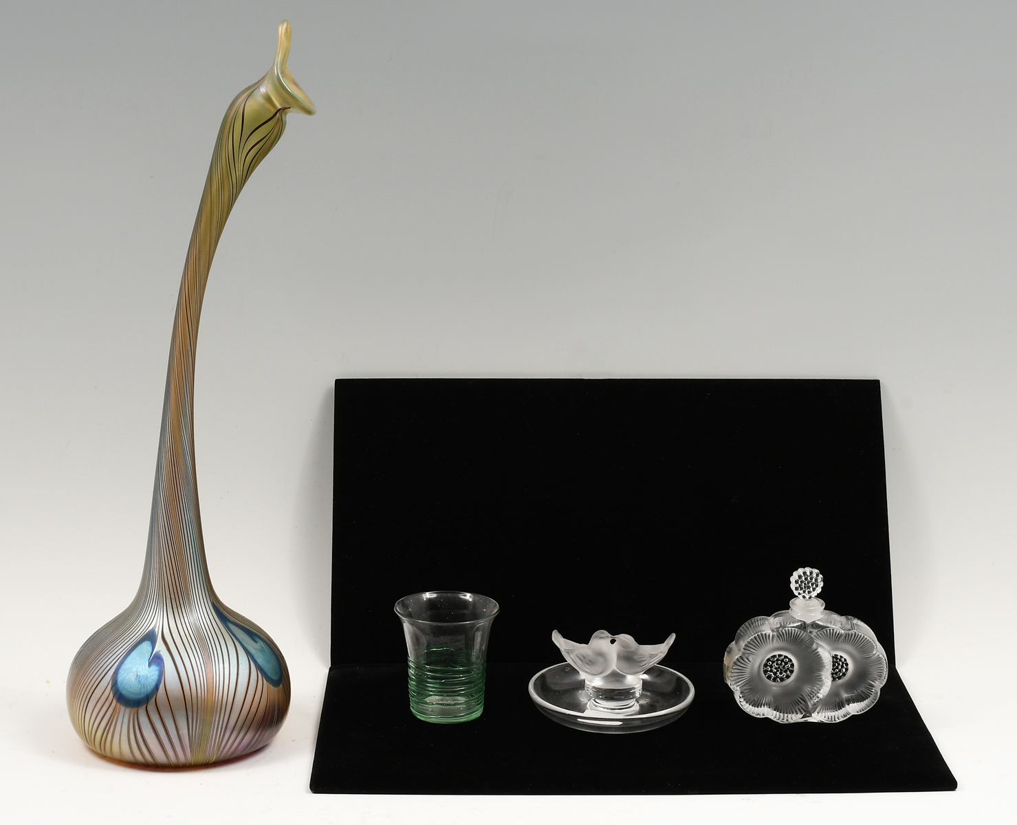 4 PC. ART GLASS COLLECTION INCLUDING