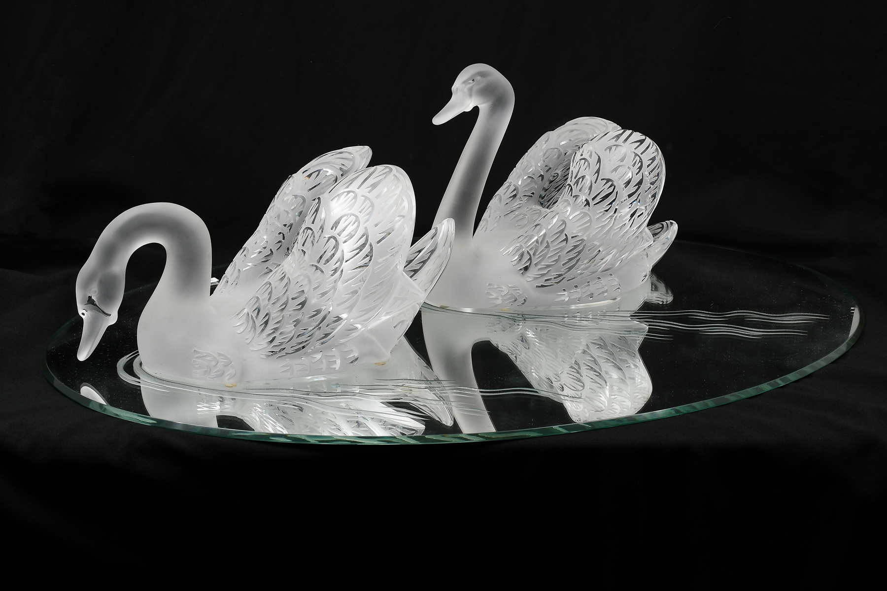 3 FRENCH LALIQUE SWANS: 3-Pieces composed