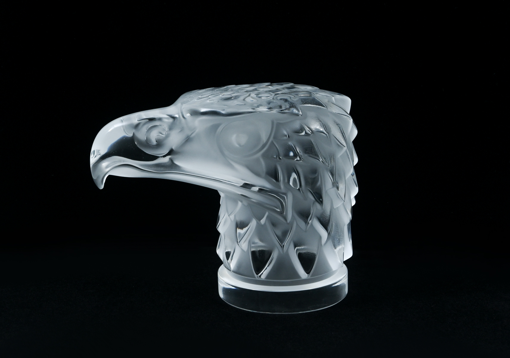 LALIQUE FROSTED CRYSTAL EAGLE CAR