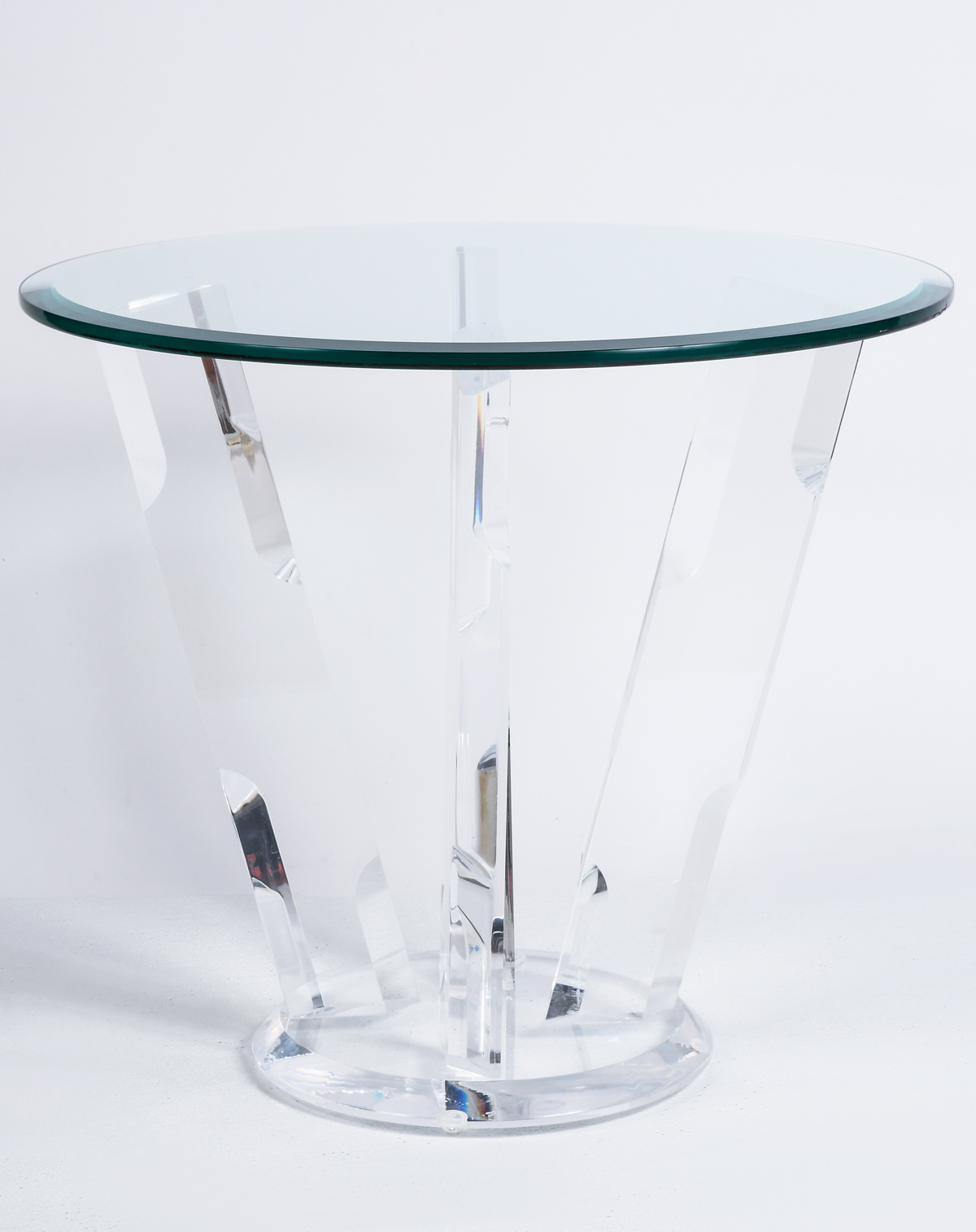 GLASS TOP LUCITE LAMP TABLE: Chic side