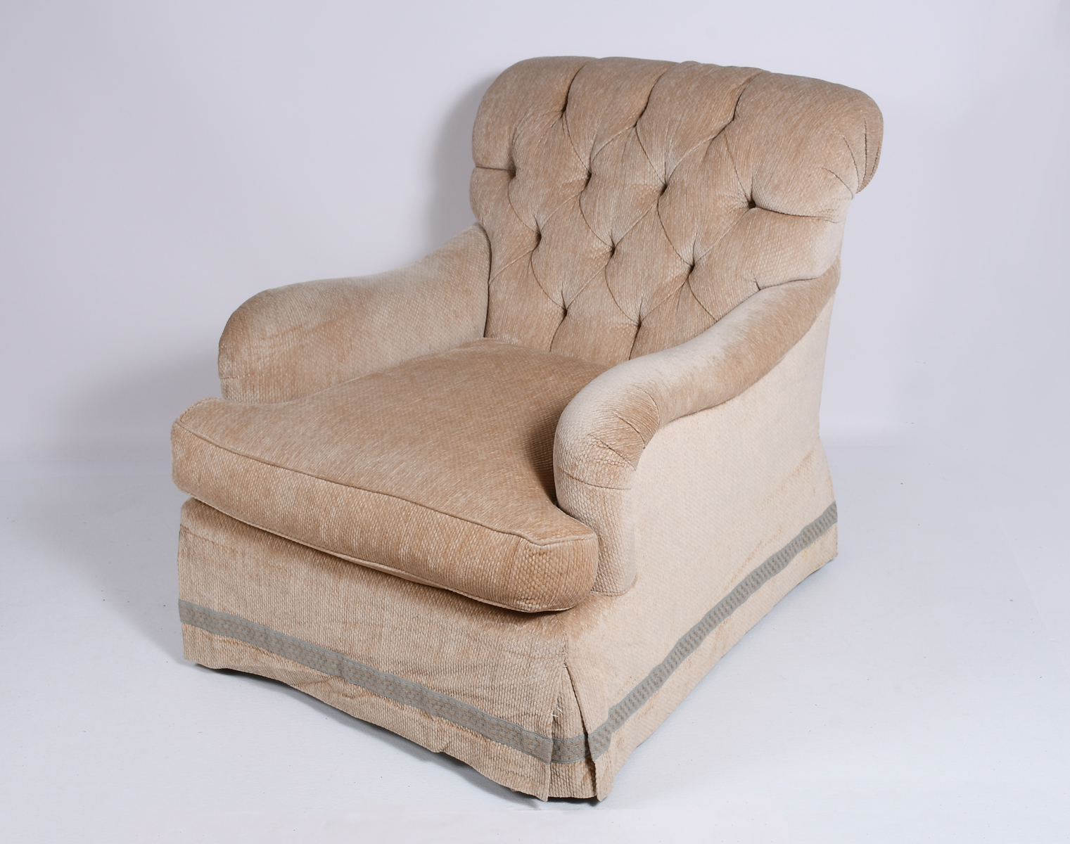 UPHOLSTERED CONTEMPORARY LOUNGE 2ecc66