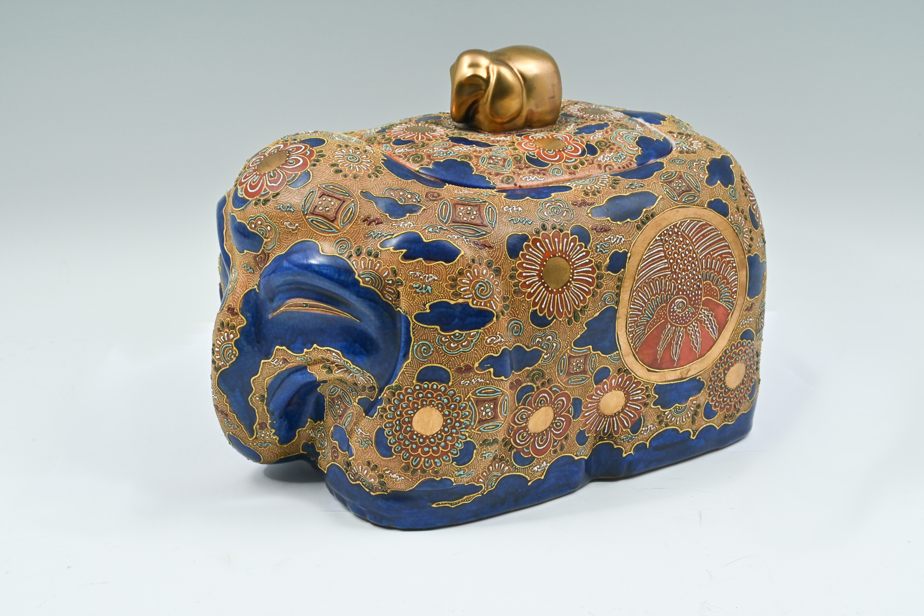 JAPANESE SATSUMA ELEPHANT LIDDED 2ecf80