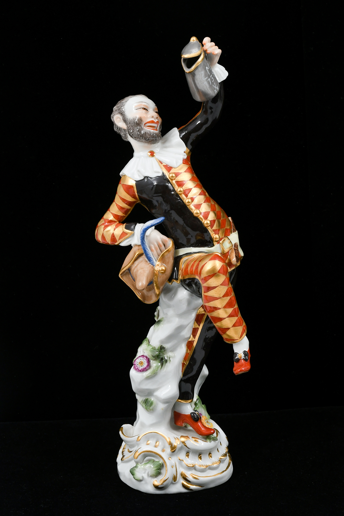 MEISSEN PORCELAIN HARLEQUIN FIGURINE: