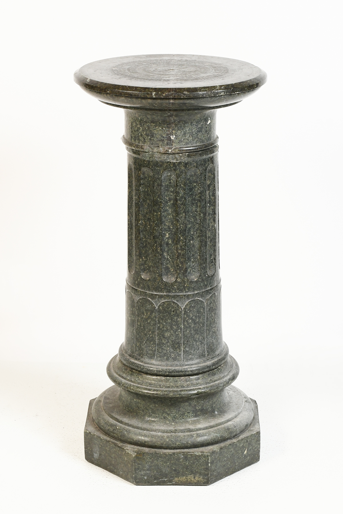 GREEN FLUTED MARBLE PEDESTAL: Green