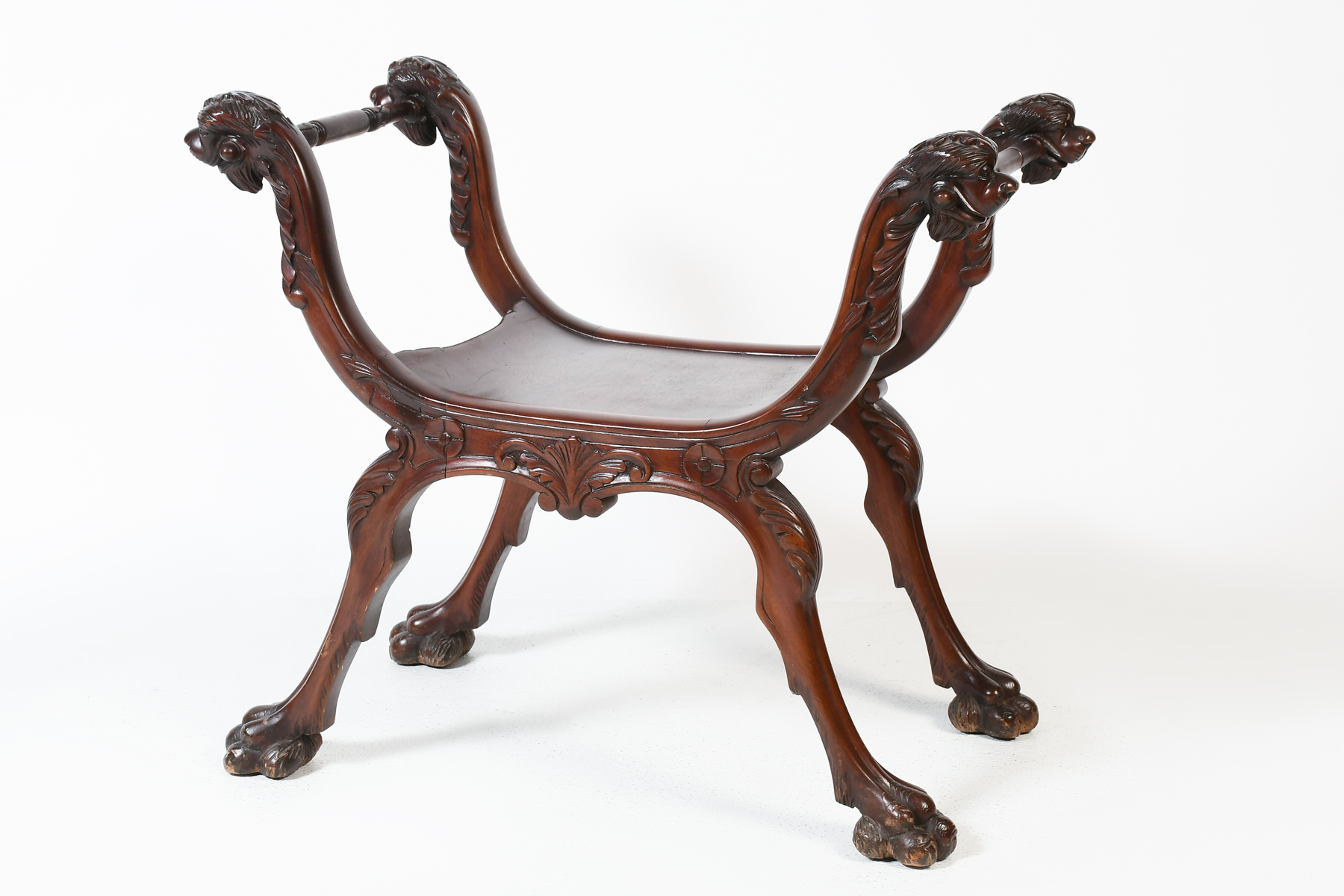 MAHOGANY SAVRONOLA CHAIR W ACANTHUS 2ed0db