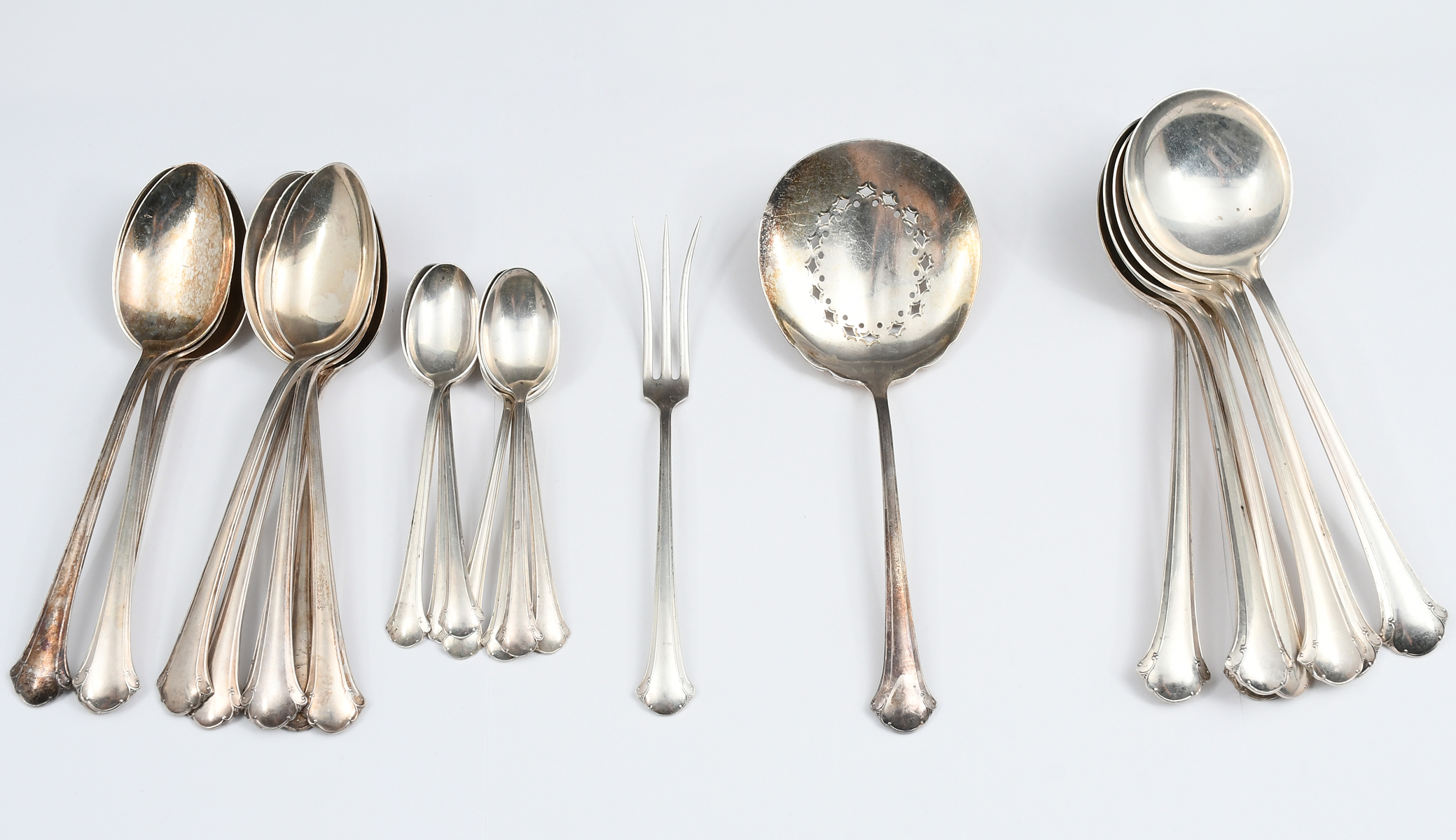 25 PC. TOWLE CHIPPENDALE STERLING SILVER