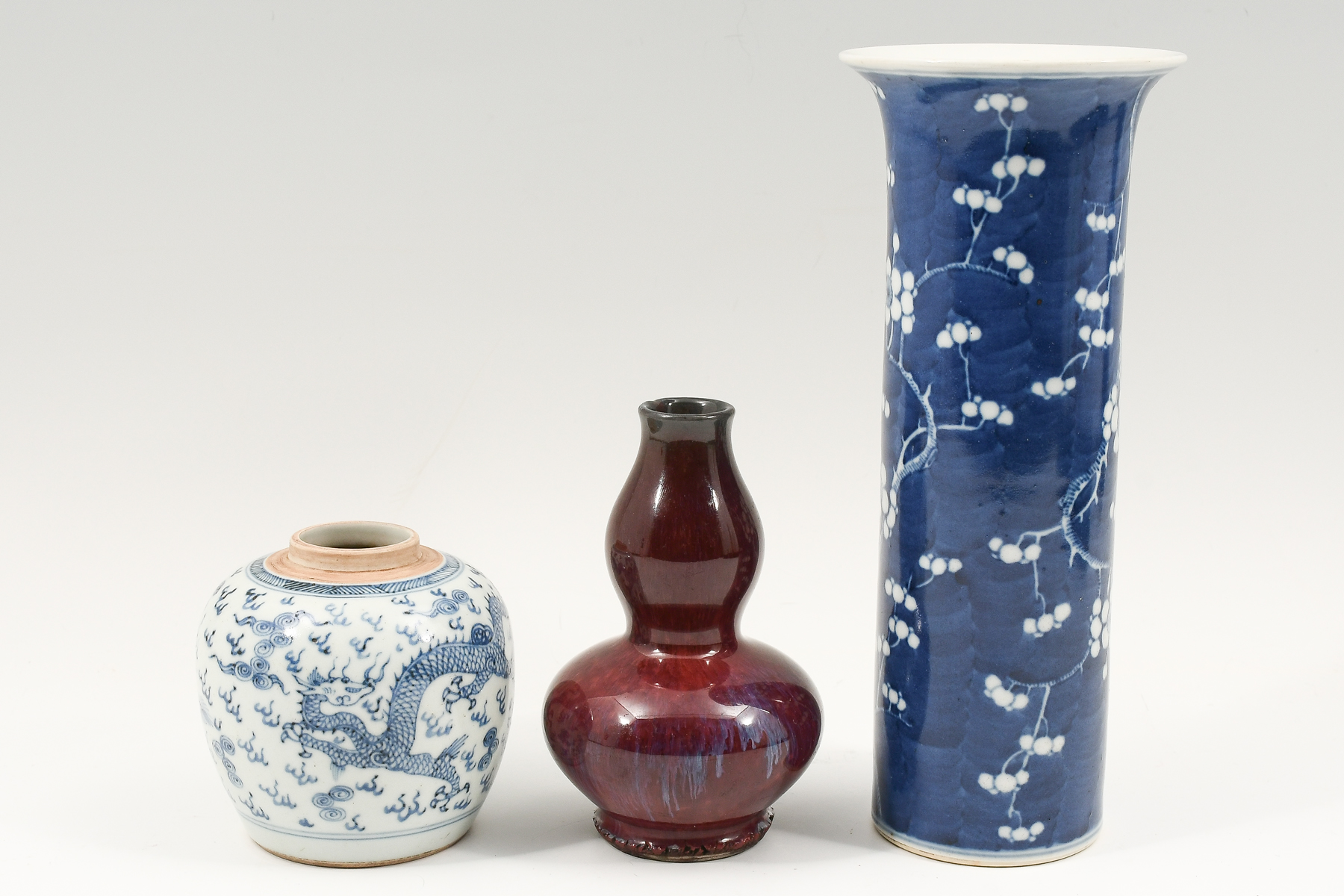 3PC. CHINESE PORCELAIN VASES: Comprising;