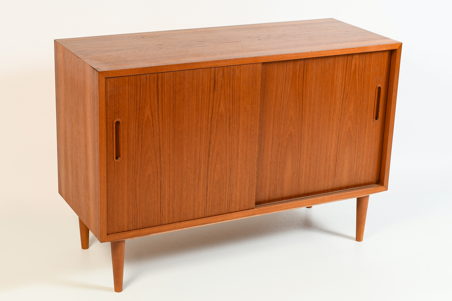 POUL HUNDEVAD DANISH TEAK CREDENZA: