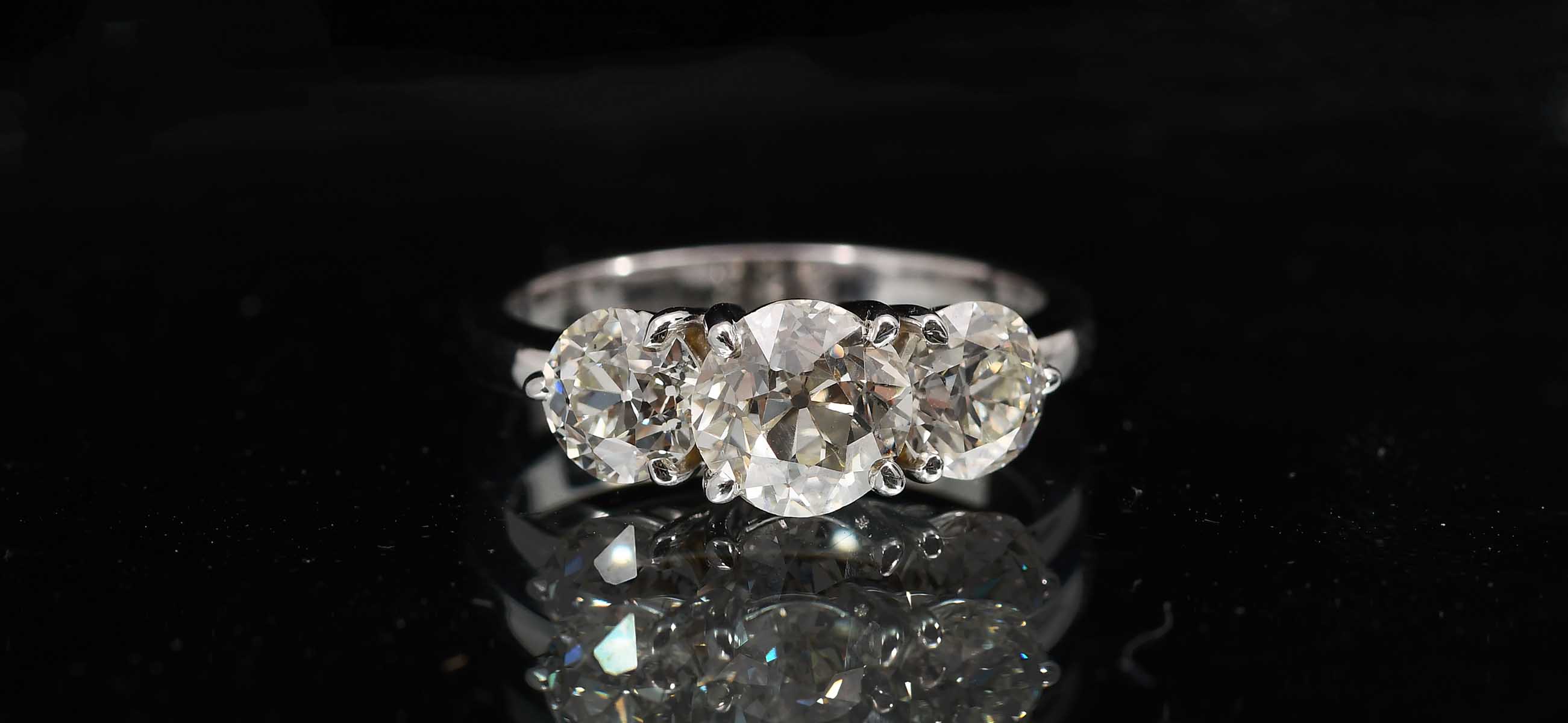 18K GOLD 3 STONE EUROPEAN CUT DIAMOND 2ed18c