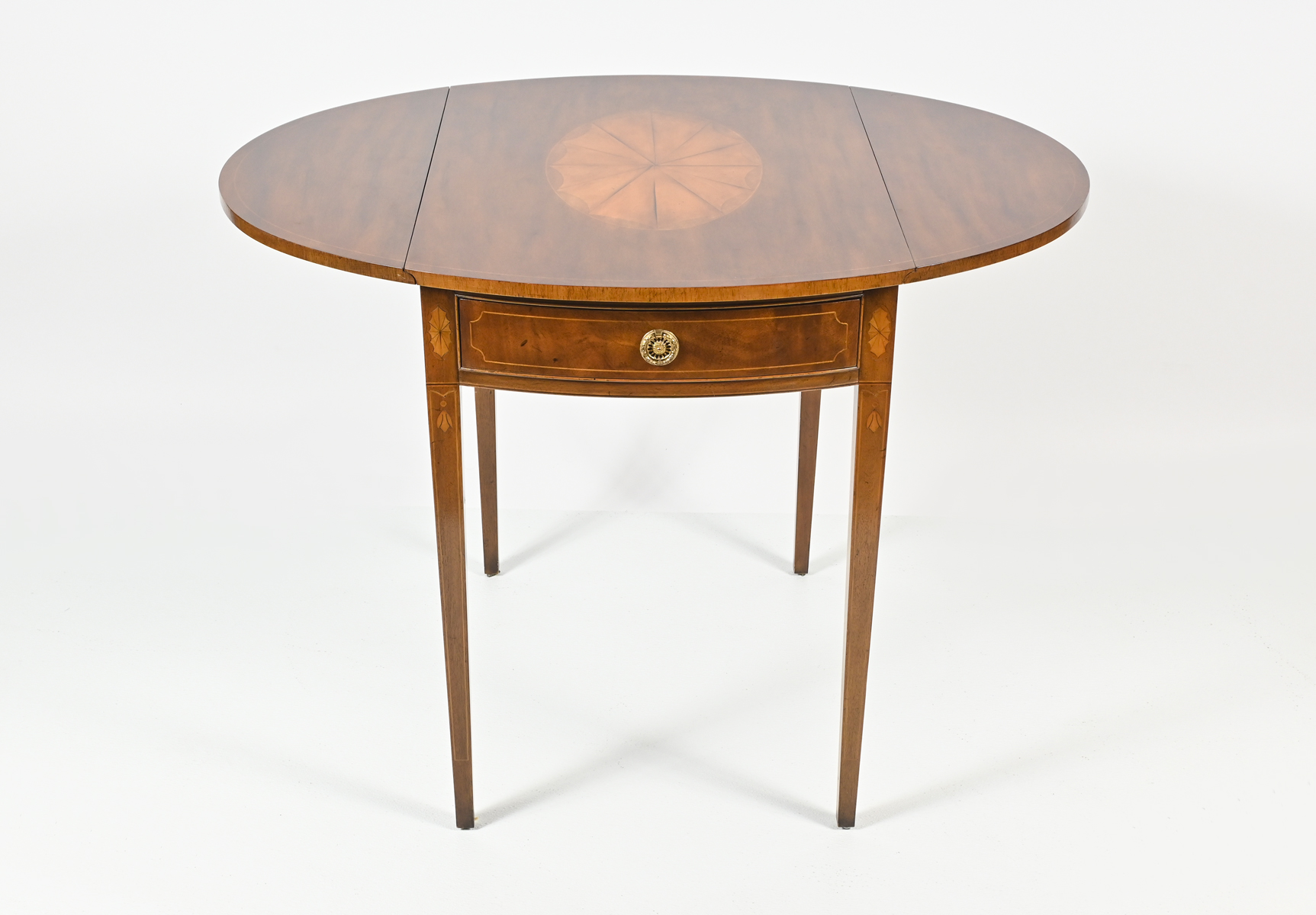 BAKER PEMBROKE STYLE DROPLEAF TABLE  2ed33a