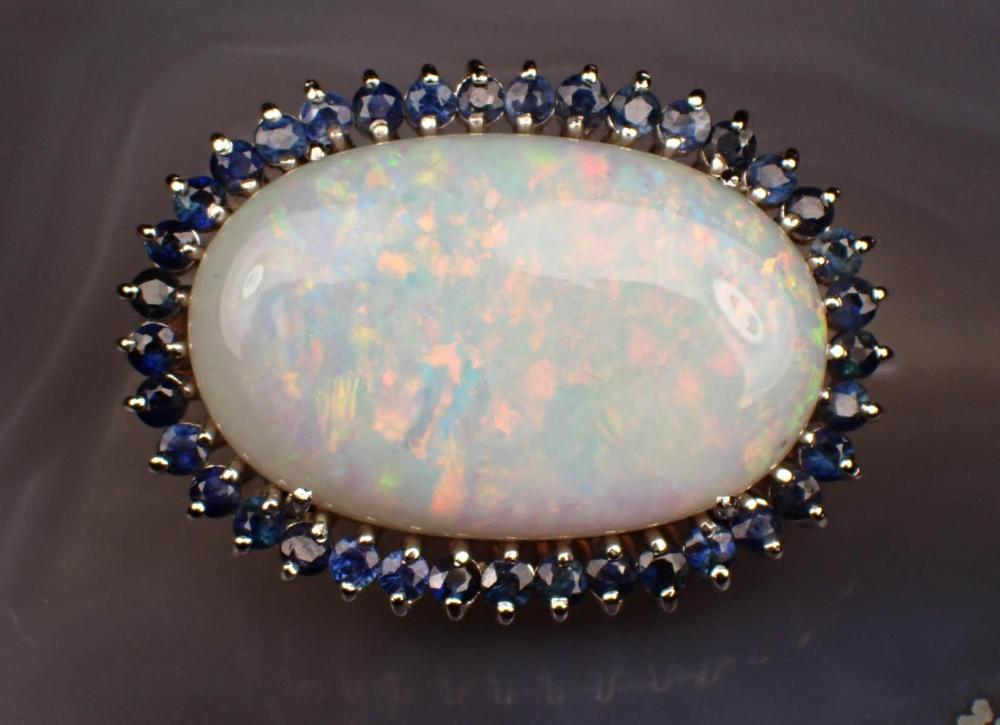 OPAL AND BLUE SAPPHIRE BROOCHOPAL