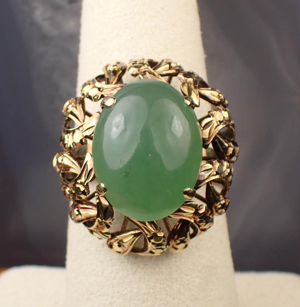 NEPHRITE JADE AND FOURTEEN KARAT 2ed4f3